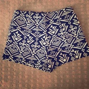 Gianni Bini high waisted cloth shorts